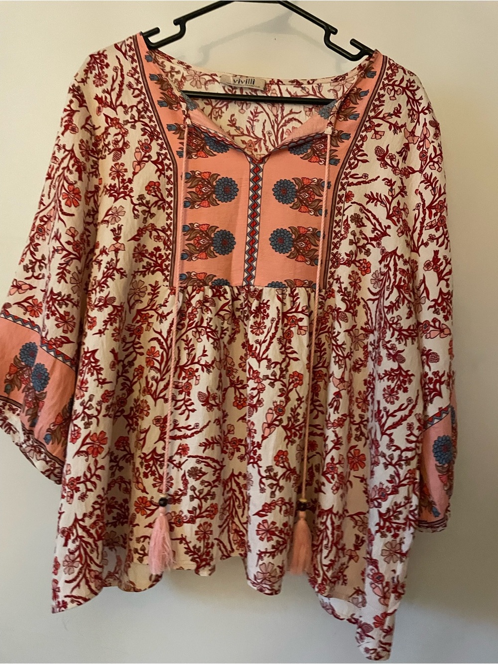 Vavilli boho Floral Peasant Blouse in Pink and Cream Tassels